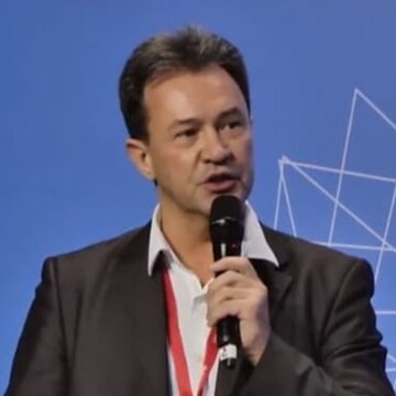 Александр Валерьевич Васенёв